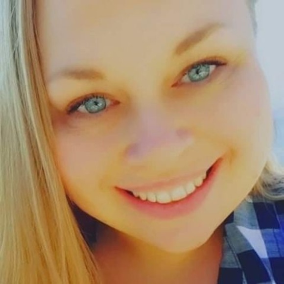 Meet your Posher, Brittany - Picture 1 of 1